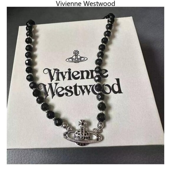 Vivienne Westwood Gold Safety Pin Pearl Necklace - Picture 1 of 5